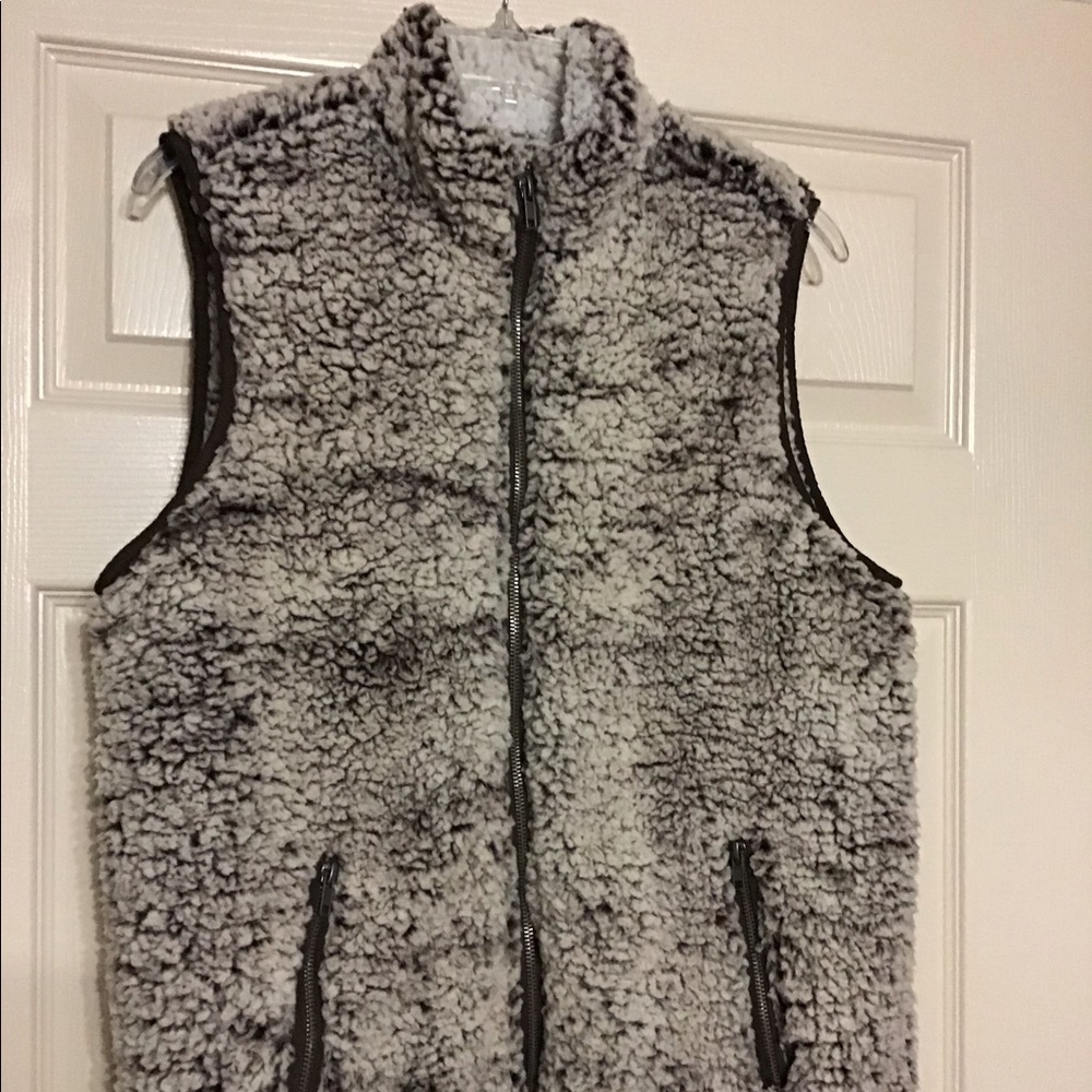 Sherpa Vest